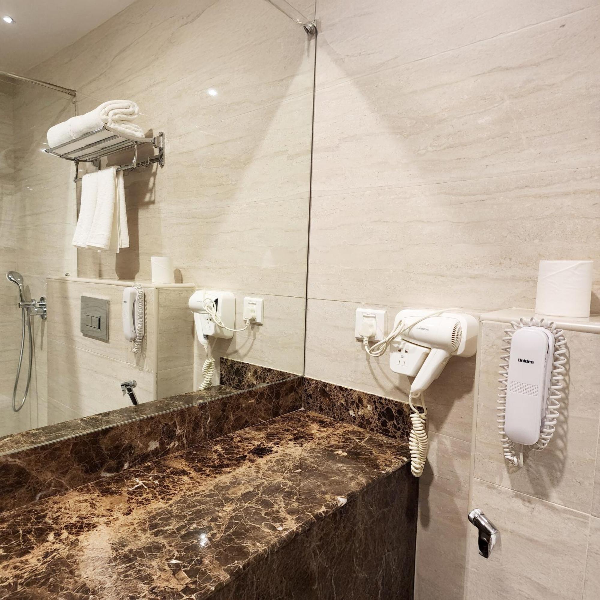 Juffair Boulevard Hotel & Suites 麦纳麦 外观 照片